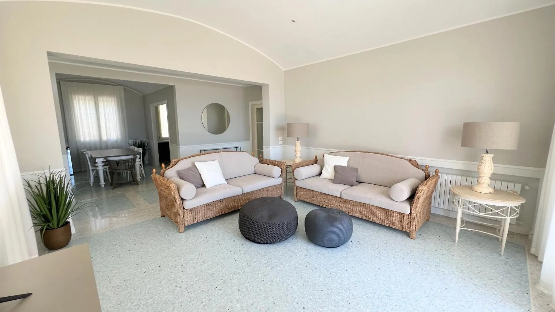 Villa Al Mare Apartments リド・ディ・イエゾロ 0*,  イタリア