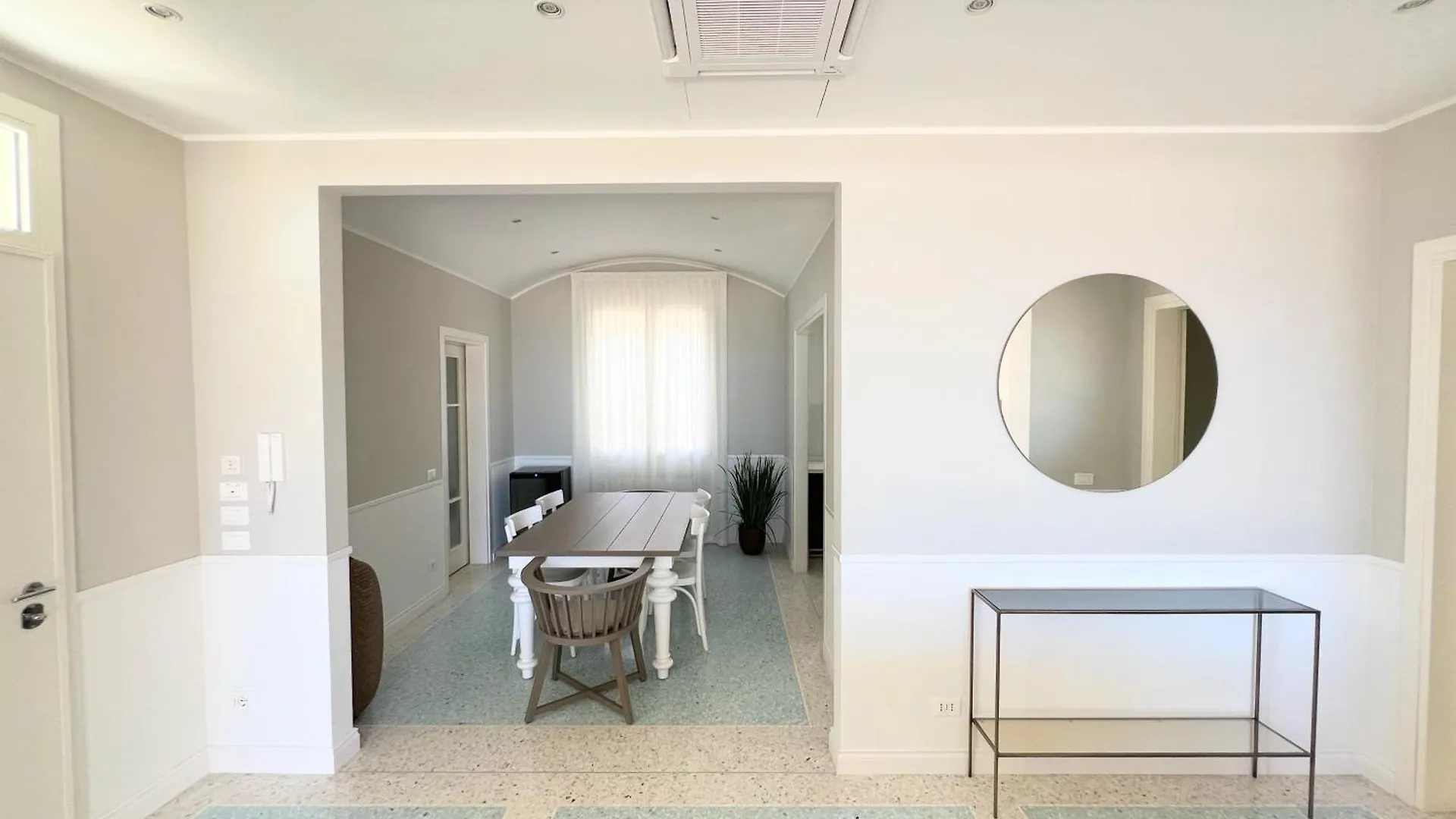 Villa Al Mare Apartments Lido di Jesolo