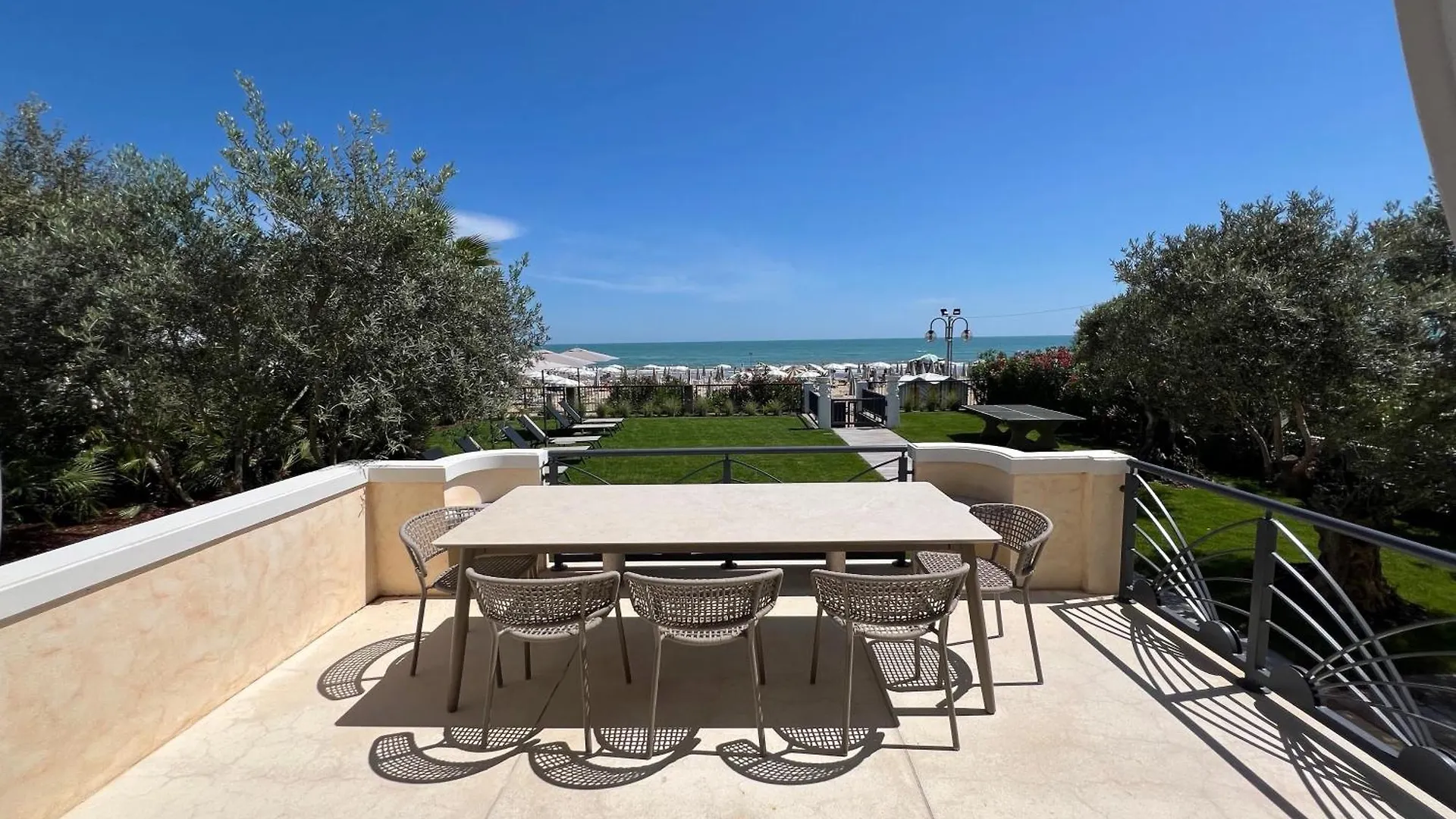 Villa Al Mare Apartments Lido di Jesolo 0*,  Italy