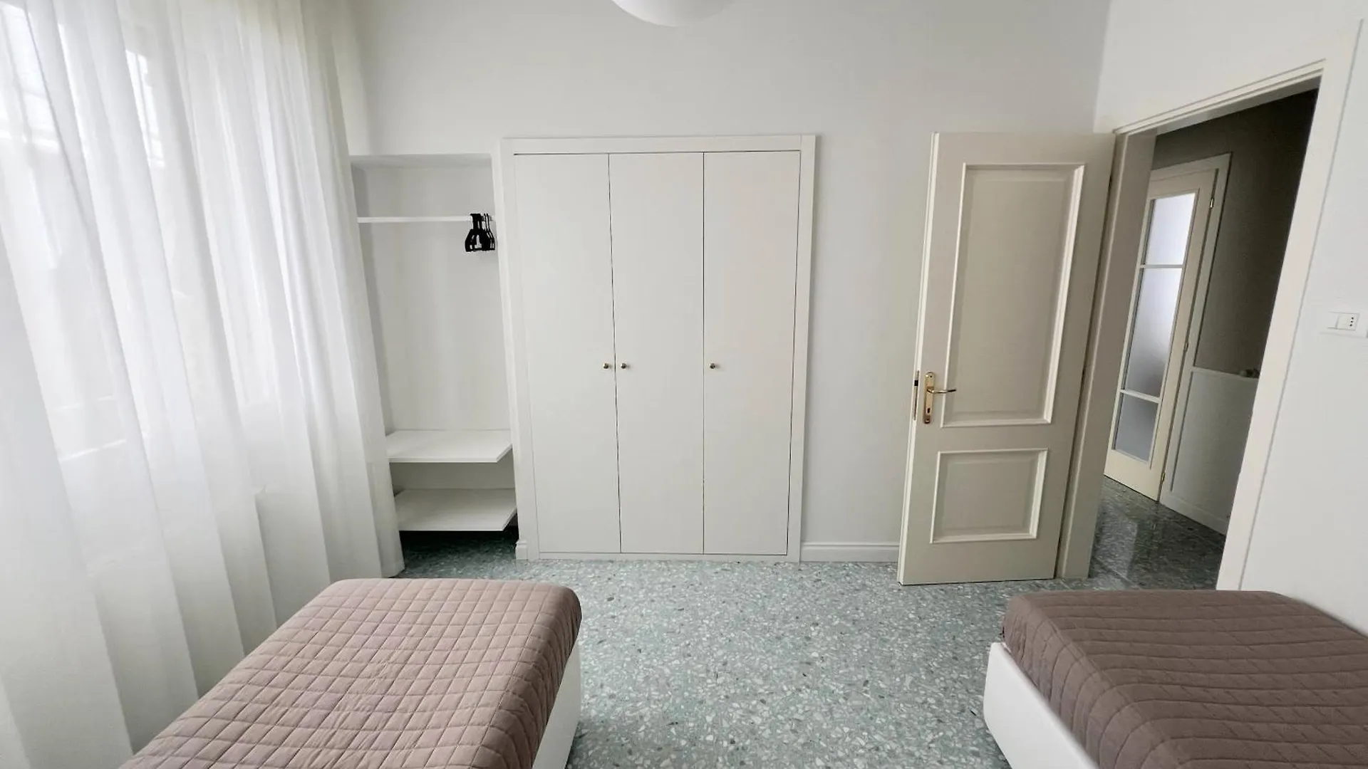 Villa Al Mare Apartments Lido di Jesolo